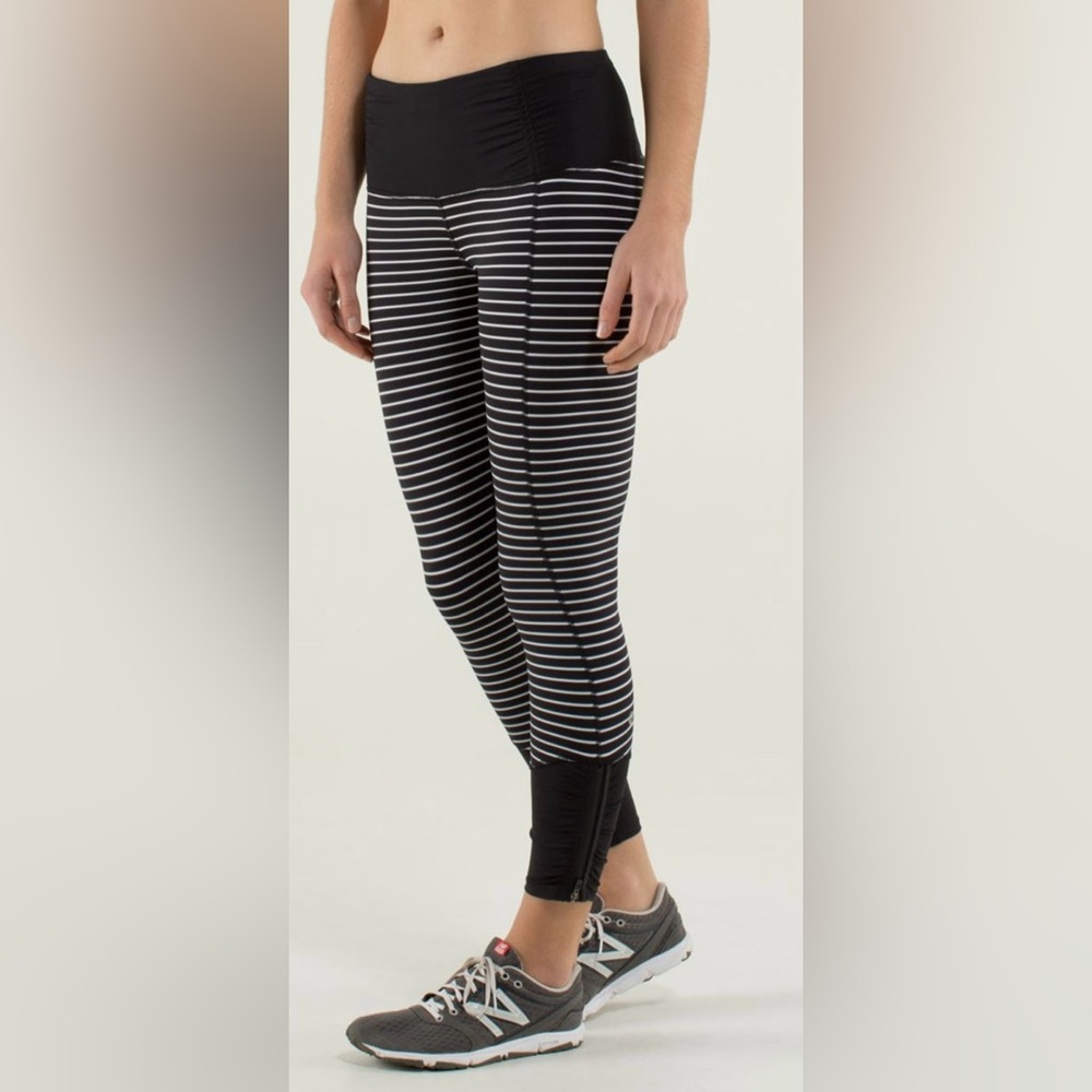 Lululemon Runday Cropped Striped Leggings